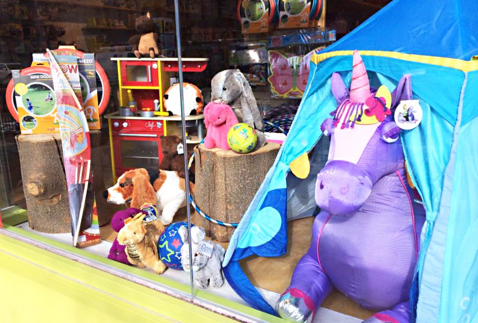 Needs some warm fuzzy friends? Tugooh Toys has a magical array of stuffed animals and plush toys and offers delivery within a 5-mile radius. Photo courtesy of Tugooh Toys 