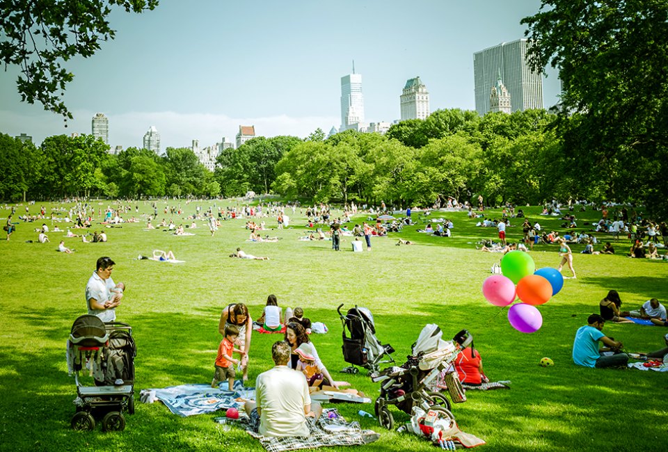 Lush Central Park makes for a perfect day on the UES. Photo by ep_jhu via flickr