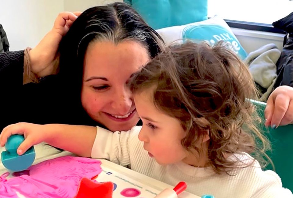 D.I.Y. Slime Best Birthday Party Places for Toddlers and Preschoolers in Westchester