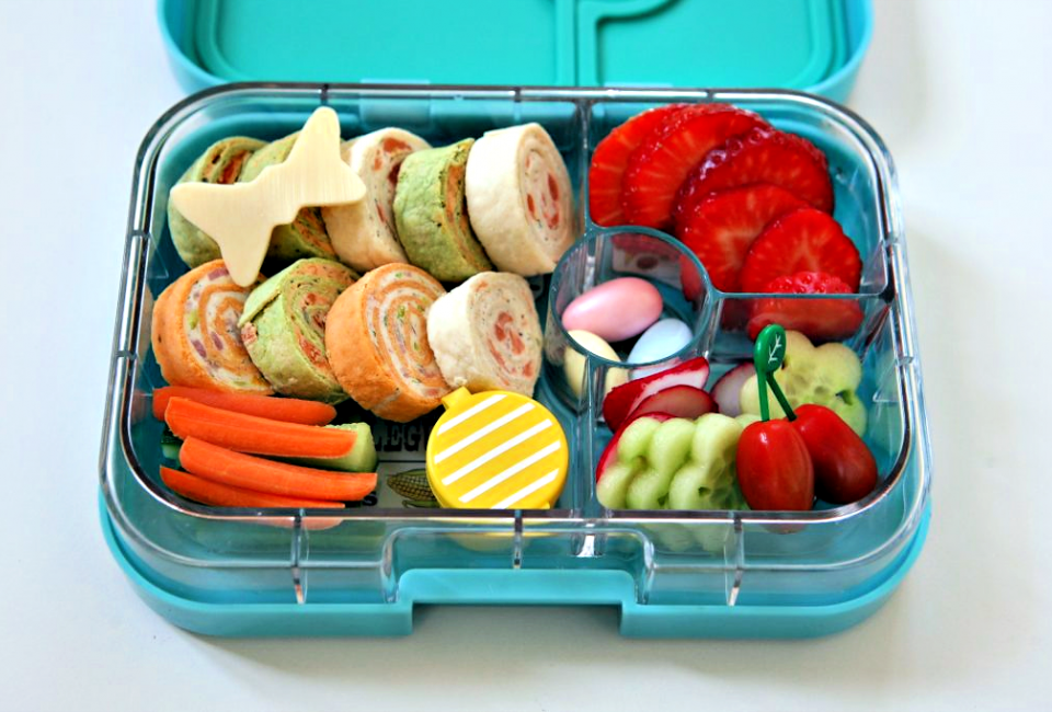 A perfectly packed lunchbox helps kick the school blues. Photo courtesy of www.YumboxLunch.com